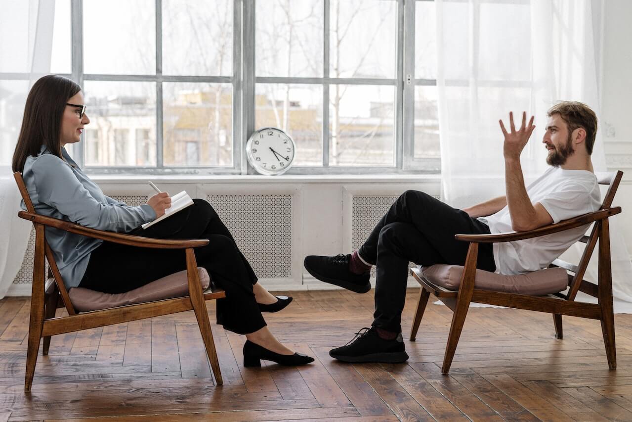 read more about the article 何謂教練coach？教練該避免的3個誤區與情境【教練式領導力】